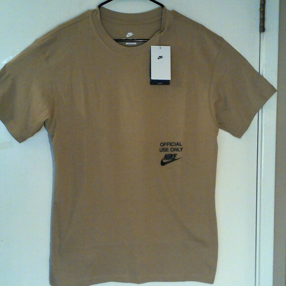 NEW NIKE NSW "Official Use Only Max 90 Tee" MEN'S BEIGE T-SHIRT SMALL HJ0774-297 - Picture 3 of 8